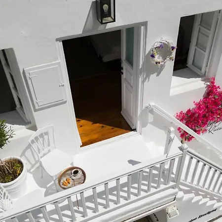Matogianni Rooftop Getaway In I Beyond Blue Holiday home